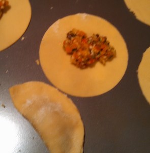 Making the agnolotti